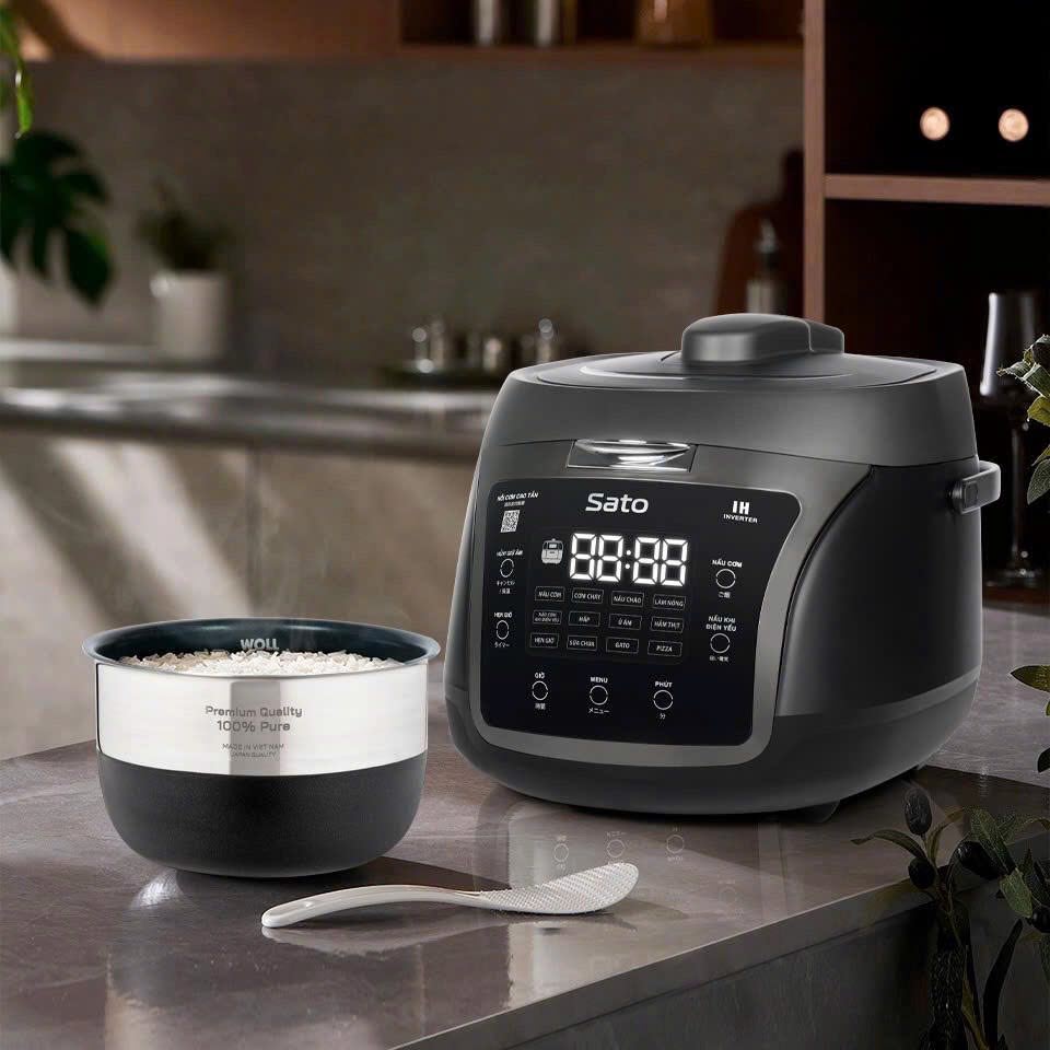 Nồi cơm điện cao tần Sato 18CT015 1.8L 3